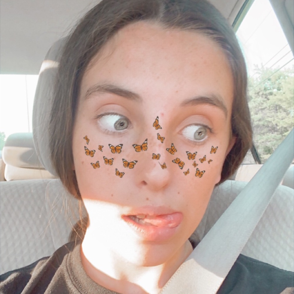 Meet your Posher, Olivia